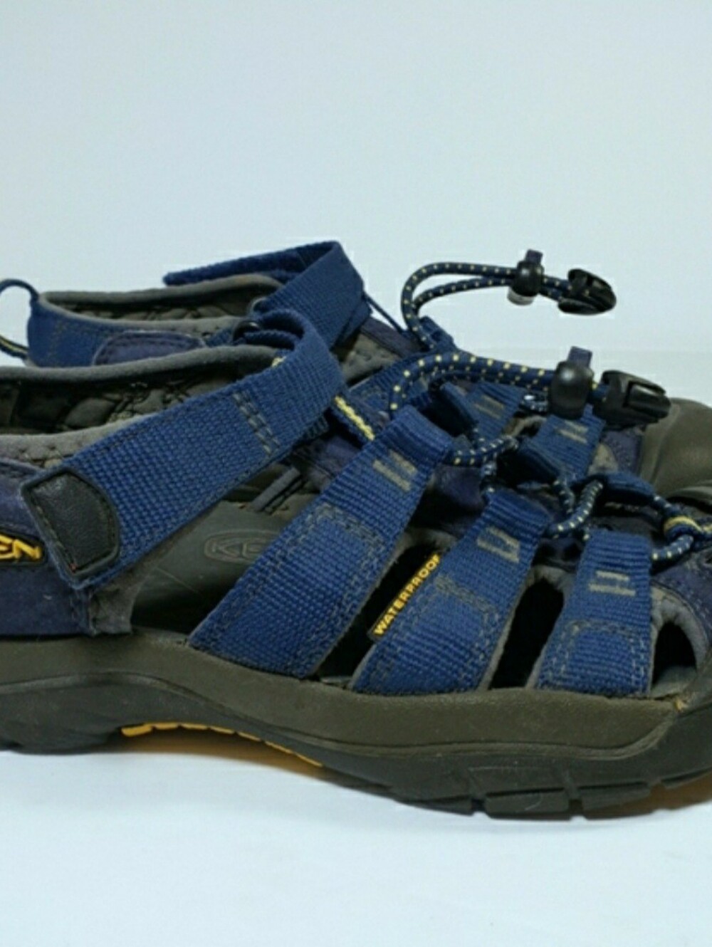 Keen Newport H2 Water Shoes Trail and Hiking Sandals
